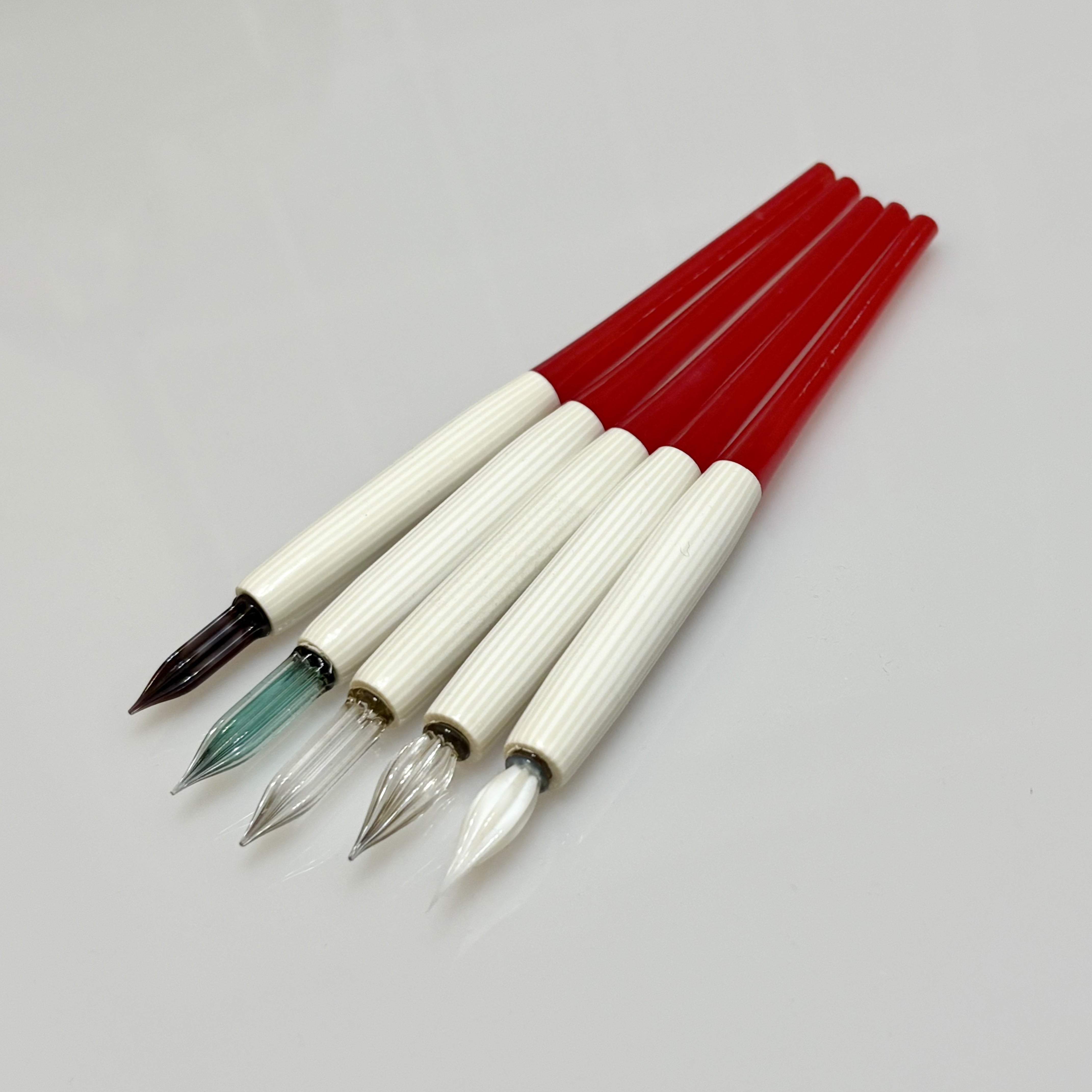 ふるさと納税 東京都 台東区 オールひねり 軸径12mm (２層(黒)) ふるさと納税ガラスペンオールひねり 軸径12mm 硝子